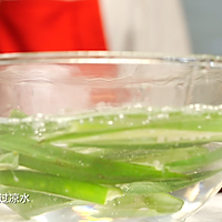 秋葵虾仁 祝广大学子一举夺魁!的做法图解8