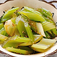 减脂消暑必备|醋拌西芹#夏日鲜味轻享健康#的做法图解4