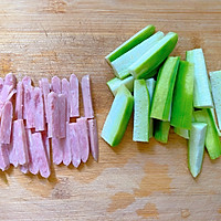 ♨️鲜味十足,明目丝瓜鸡蛋汤#夏日鲜味轻享健康的做法图解2