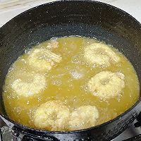 #菜油就选外婆乡，新鲜开榨抢先尝#酥炸虾仁的做法图解4