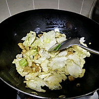 包菜炒肉#菜油就选外婆乡，新鲜开榨抢先尝#的做法图解5