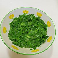 #菜油就选外婆乡，新鲜开榨抢先尝#芹菜叶炒鸡蛋/好吃又营养的做法图解4
