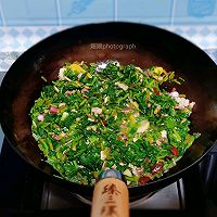 #夏日鲜味轻享健康#肉末炒萝卜缨子的做法图解6