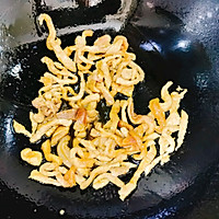 #菜油就选外婆乡,新鲜开榨抢先尝#洋葱辣椒炒肉丝的做法图解6