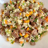 #夏日鲜味轻享健康#牛排炒饭的做法图解9