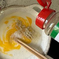 #夏日鲜味轻享健康#外酥里嫩的煎蚝烙 鲜美无比的做法图解4
