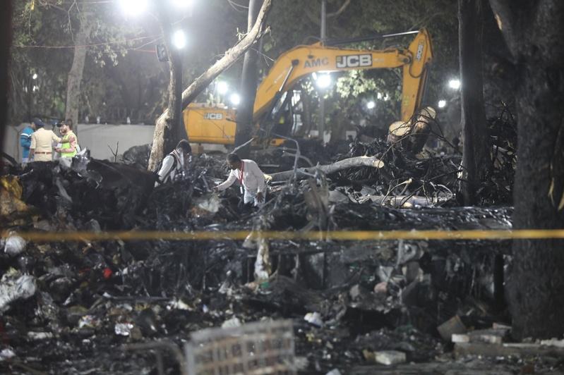 印度航空241死、仅1人生还的空难事件,最终调查报告可能明年才出炉。(欧新社)