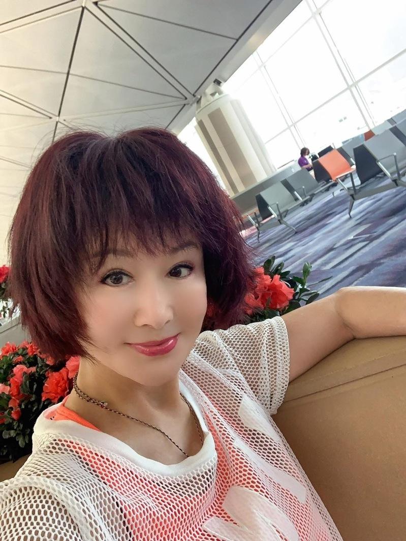 潘迎紫近况曝光,76岁依然拥有冻龄美貌。图/摘自脸书