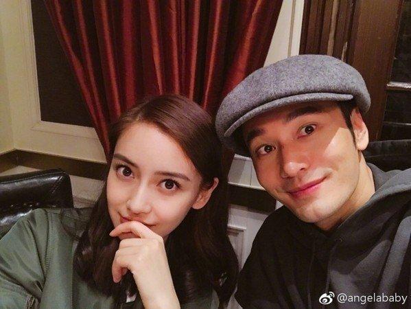 Angelababy杨颖为澳门网红小吃店拍摄宣传影片。（取材自微博)