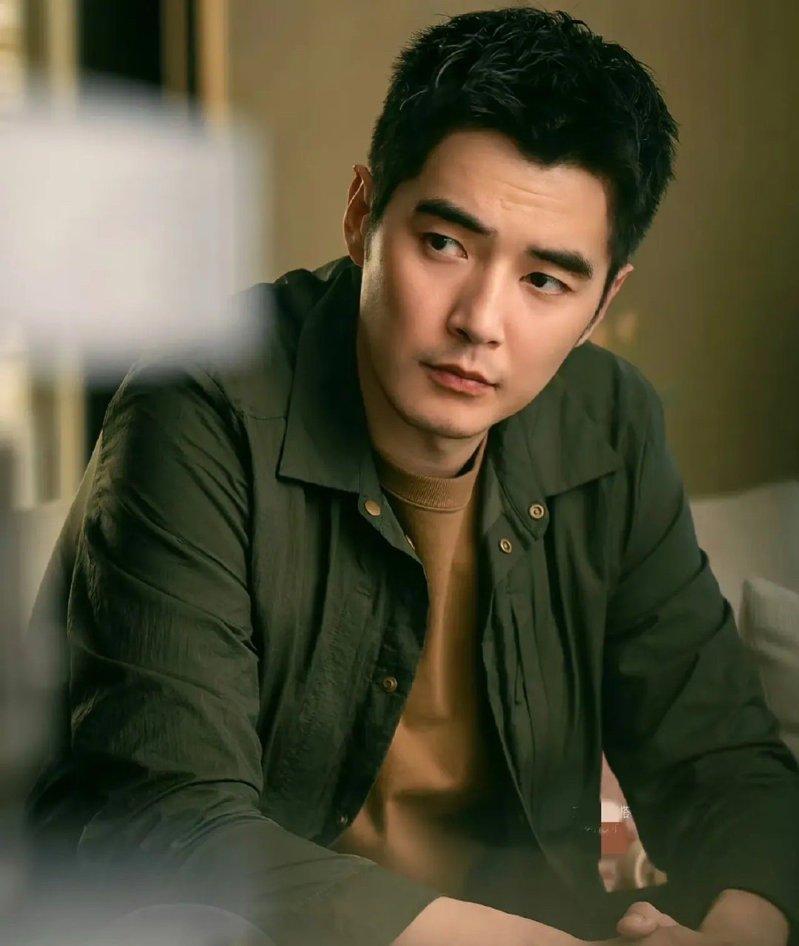 黄晓明考博落榜。(取材自微博)