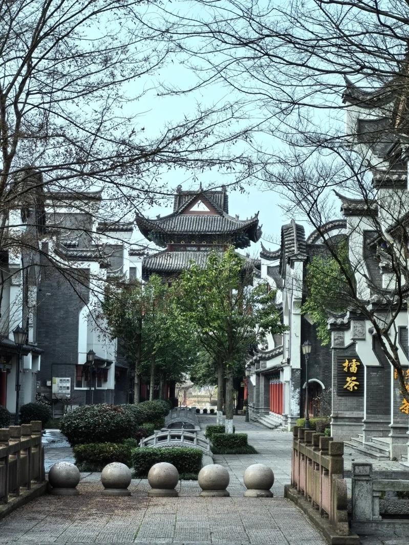 太平古城也是网友点名的冷清古城。（取材自微博）