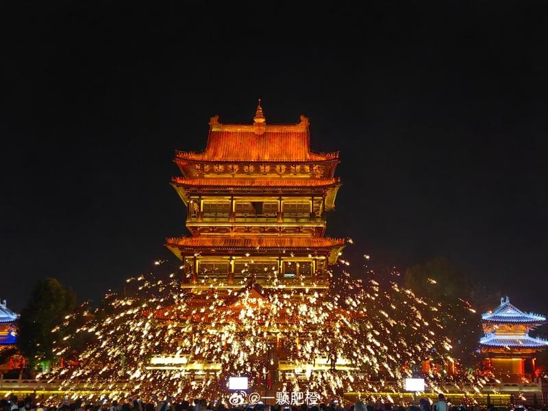 太平古城也是网友点名的冷清古城。（取材自微博）