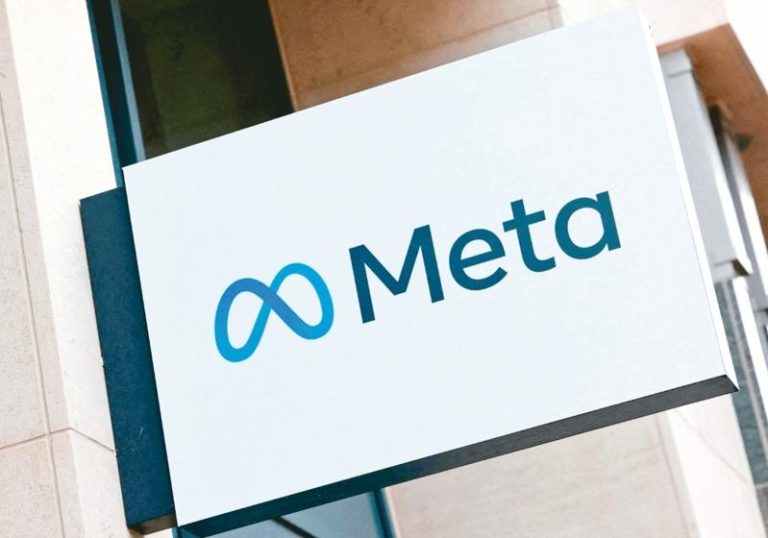 Meta传斥资约30亿欧元买下全球最大眼镜制造商、雷朋（Ray-Ban）母公司依视路陆逊梯卡集团少数股权，冲刺AI眼镜布局。（路透）