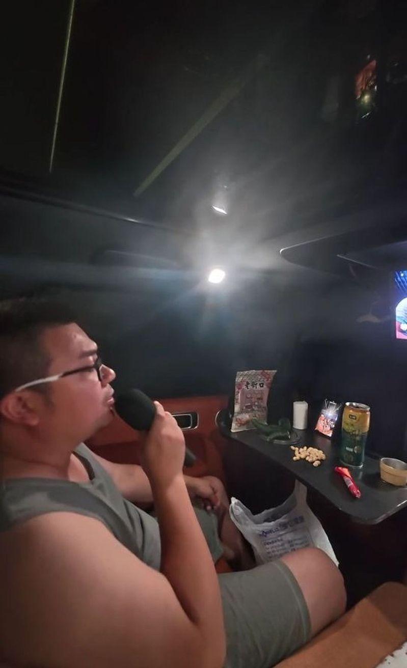 尹先生车里的设备。（取材自潇湘晨报）