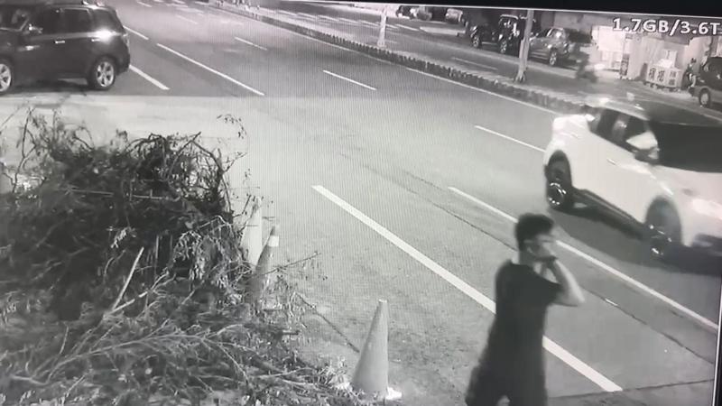 网红凤梨近来是非多，其位在嘉义的店面，今年3月才遭人泼漆，两起案件是否有所关联，检警将持续追查。图／翻摄凤梨 吴泓逸脸书