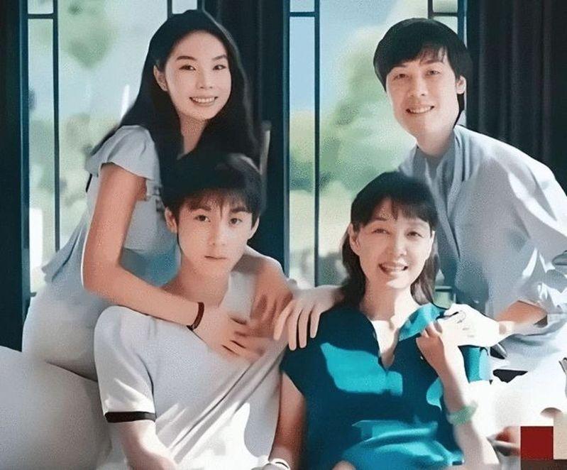 宗继昌(右图)的脸成了宗家争产案的「最大瓜田」。当网友把他和宗庆后的弟弟宗泽后(左图)的照片拼在一起，弹幕瞬间炸了：「也太神似了！」(视频截屏)