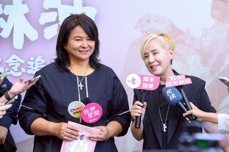 林凯文和艺人好友用歌声送别林冲。记者沈昱嘉／摄影