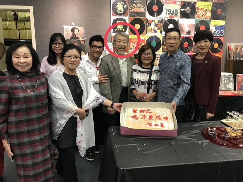 邹森年轻时模样。图／摘自台艺大脸书