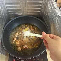 夏日限定:开胃的黄皮焖排骨的做法图解11