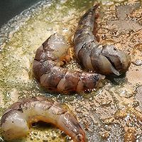 蒜香黄油虾的做法图解4