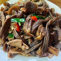 鹿茸菇炒肉的做法图解12
