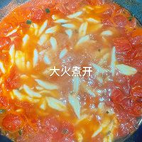 #豪吉藤椒油真香来袭#快手营养早餐!番茄鸡蛋剪刀面的做法图解13
