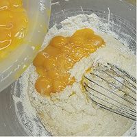 芒果香草慕斯的做法图解2