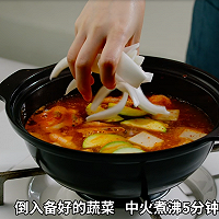 #豪吉藤椒油真香来袭#加拿大北极虾韩式火锅的做法图解6