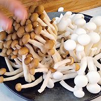菌菇菠菜蛋饼的做法图解1