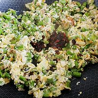 香辣豉蒜豆角蛋的做法图解5