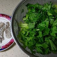 芹菜虾仁冷面的做法图解2