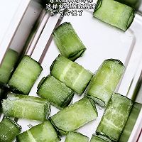 冻黄瓜气泡水真的巨清爽！的做法图解2