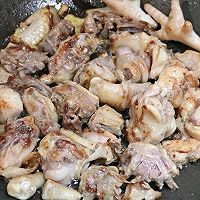 香菇鸡煲的做法图解5