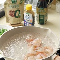 家常鲜食#秋葵虾仁的做法图解4