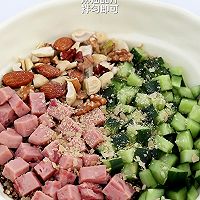 青瓜藜麦沙拉，饱腹又低卡！的做法图解4