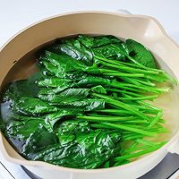 腐乳捞汁菠菜的做法图解2