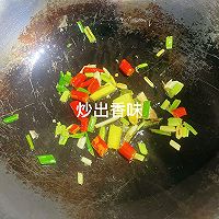 #豪吉藤椒油真香来袭#低卡减脂餐!藤椒味蒜苔炒土豆的做法图解7