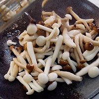 菌菇菠菜蛋饼的做法图解4