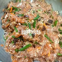 美味早餐！一口爆汁的香菇胡萝卜猪肉馅饺子的做法图解10