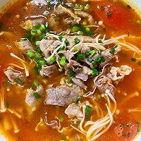 番茄金针菇肥牛汤的做法图解11
