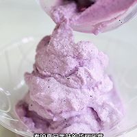 蓝莓爆珠酸奶冰淇淋的做法图解5