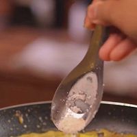 泰国绿咖喱牛肉的做法图解5