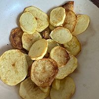 干锅土豆虾 好吃到停不下来的做法图解4