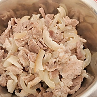 有机花菜炒肉的做法图解2