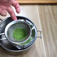 抹茶巧克力脆皮奶酪棒,清凉解暑,让疲惫与烦恼瞬间消散。的做法图解13