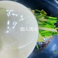 #豪吉藤椒油真香来袭#低卡减脂餐!藤椒味蒜苔炒土豆的做法图解12