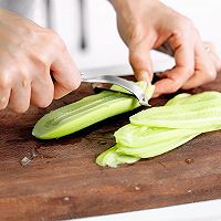 金枪鱼火腿球生菜卷的做法图解5