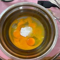 无水无油老式鸡蛋糕一次成功!的做法图解3
