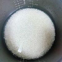 排骨腊肠蔬菜焖饭(电饭锅版)的做法图解5