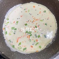 #豪吉藤椒油真香来袭#营养早餐!藤椒味鸡蛋饼的做法图解11